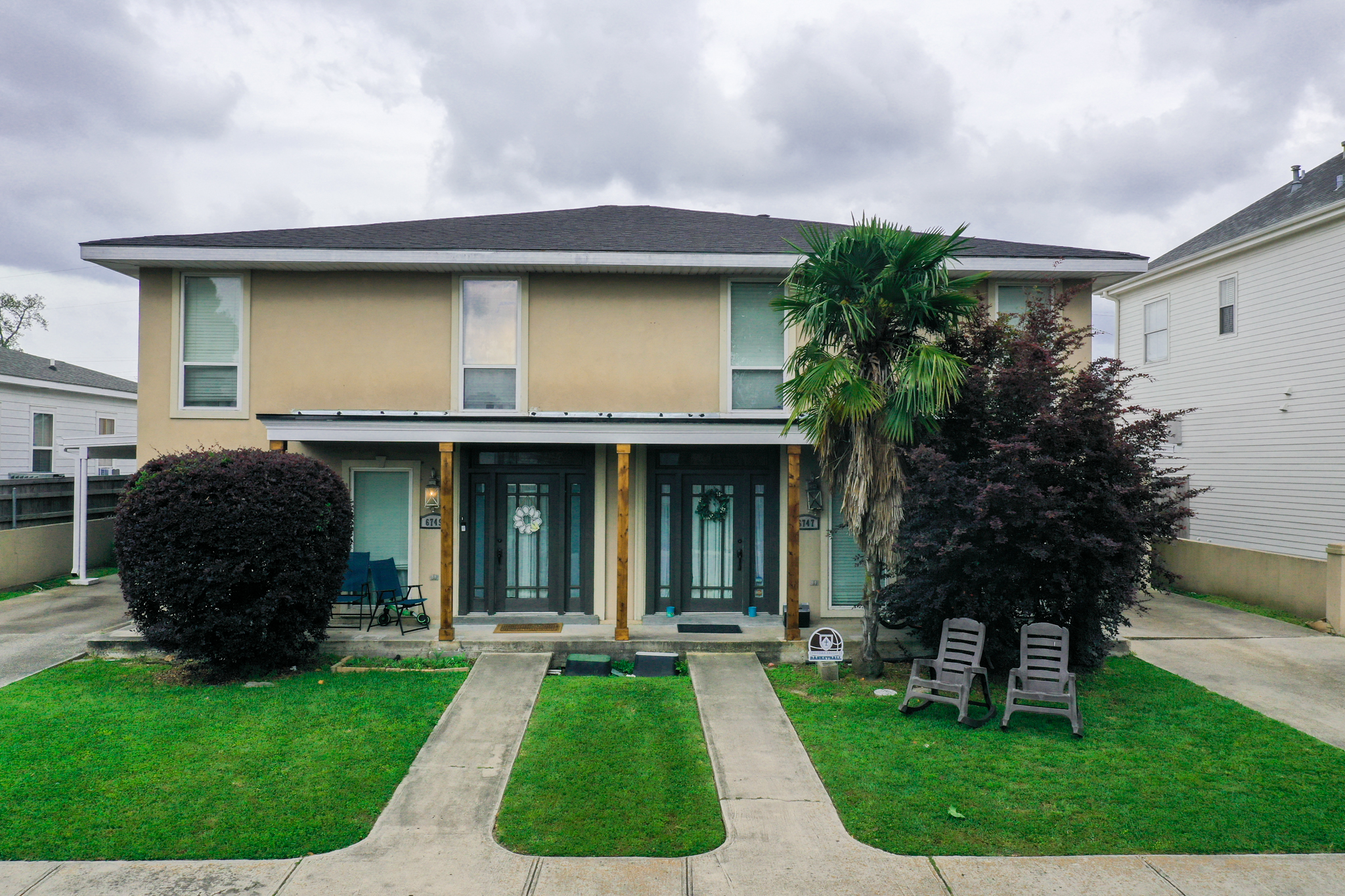 6749 General Haig Street